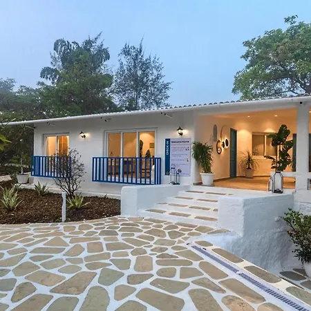 Saffronstays Kairos Zeus, Karjat - Greek Style Pool Villa Near Camp Max-3